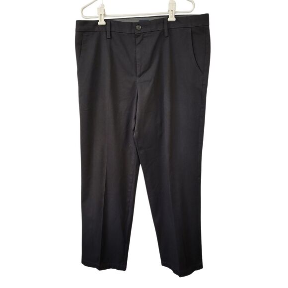 Dockers W38 L29 Men's Black Classic Fit Chino Pants WPL 423 Cotton Blend 38 29 - Picture 1 of 8